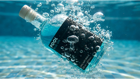 POOL Blue Gin