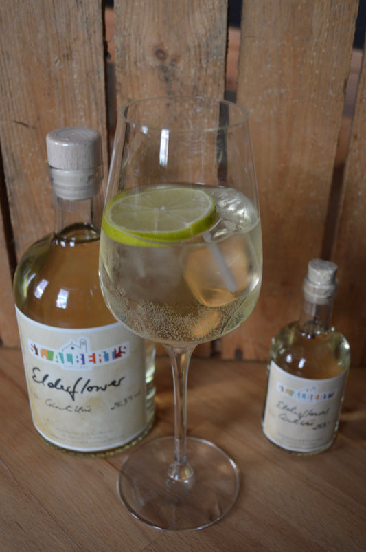 St. Albert's Elderflower Ginlikör