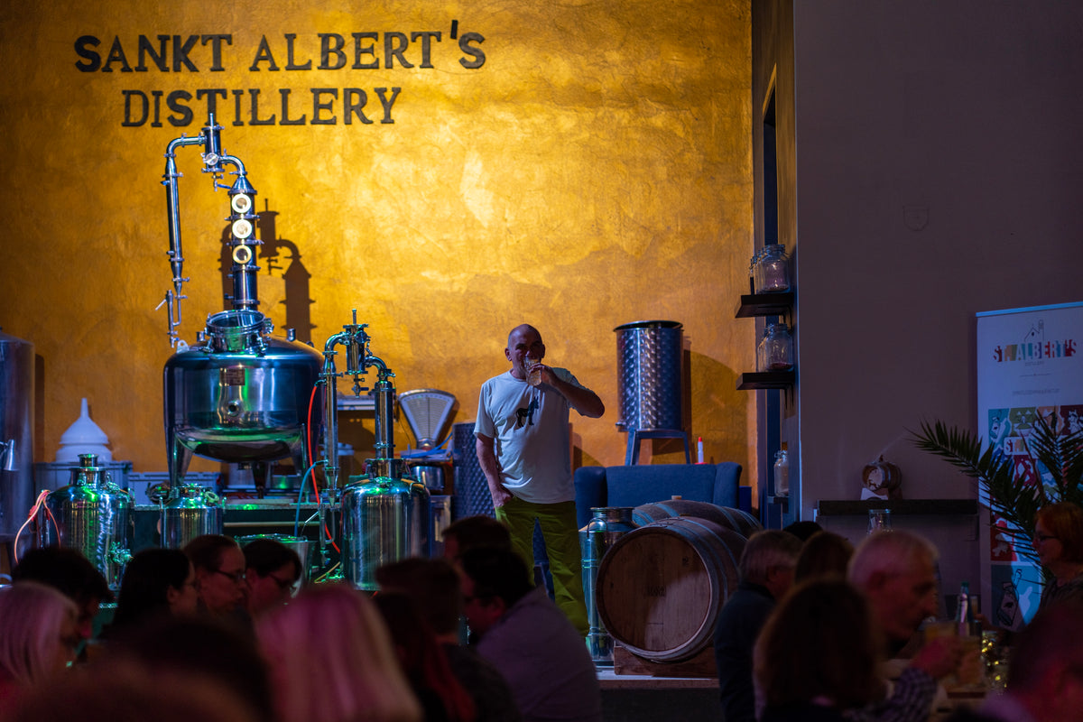 Gin Tasting mit live Distilling Fr., 19.02.2027